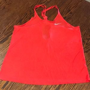 Nike dri fit tank top size small